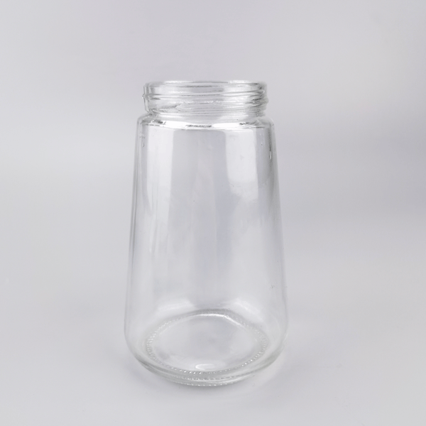 Screw Cap Beverage Bottle
